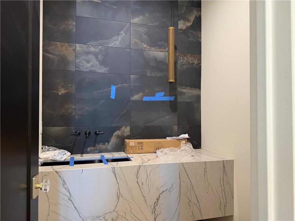 3423 NE 102nd Street — photo 3