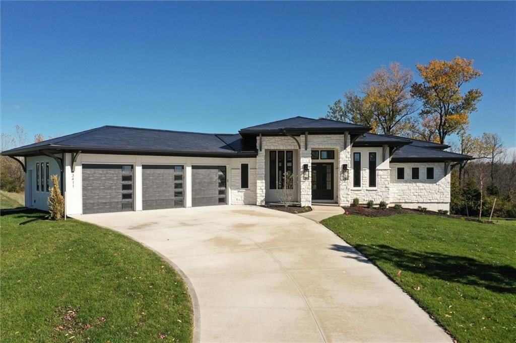 Photo 5 of 48 - 3411 S Mize Ridge Court