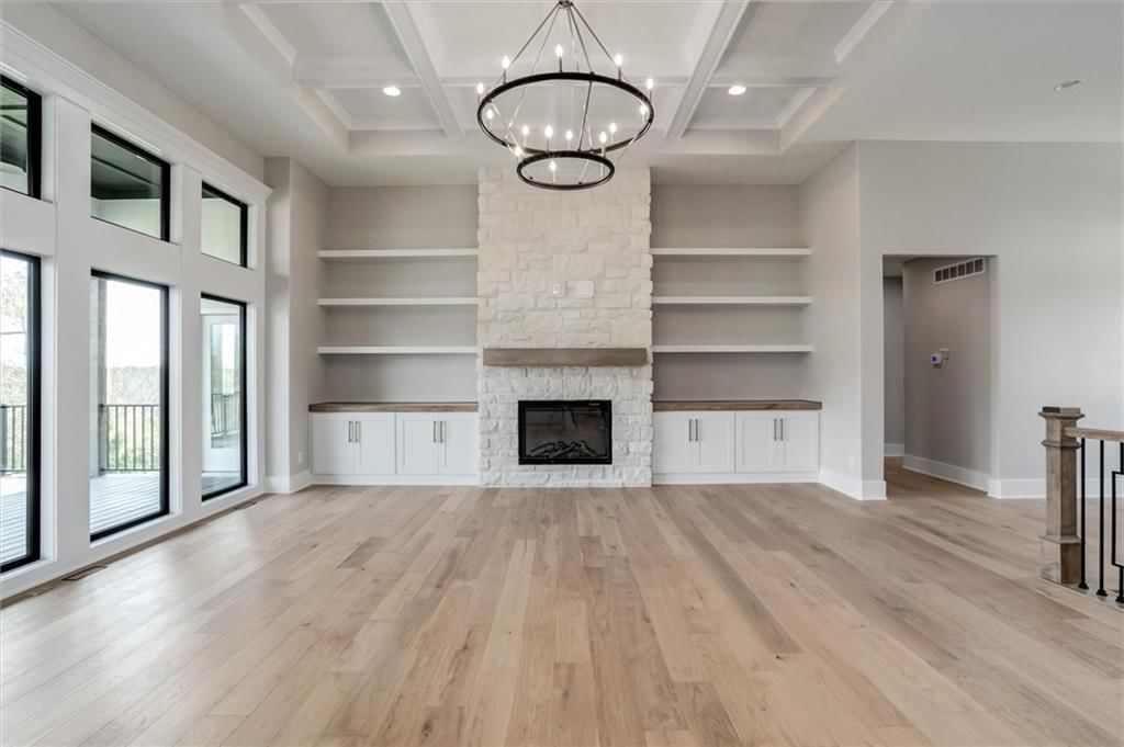 Photo 10 of 48 - 3411 S Mize Ridge Court
