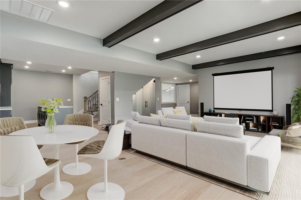 Photo 22 of 48 - 3411 S Mize Ridge Court