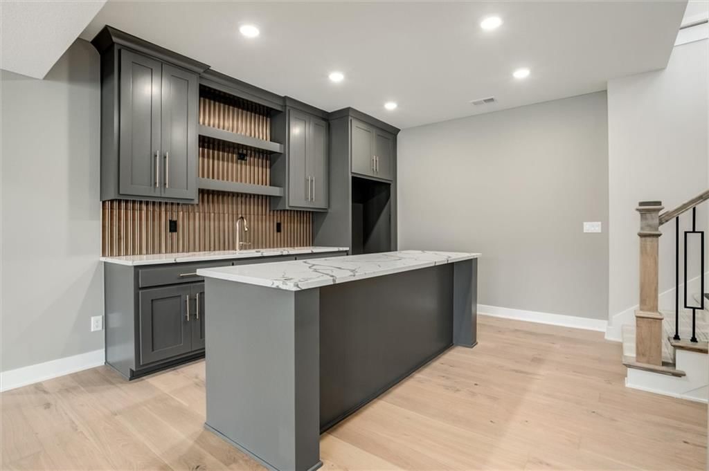 Photo 31 of 48 - 3411 S Mize Ridge Court