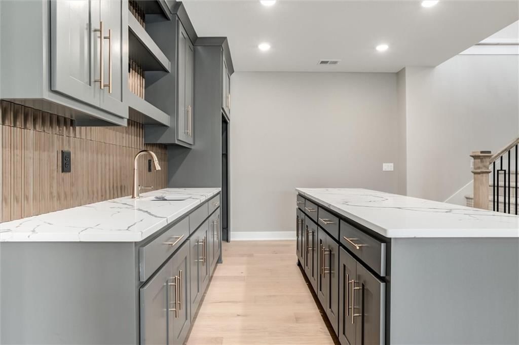 Photo 32 of 48 - 3411 S Mize Ridge Court
