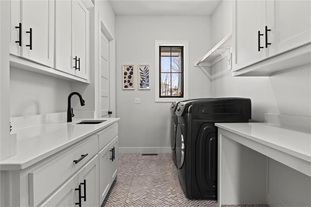 11786 S Mesquite Street — photo 36