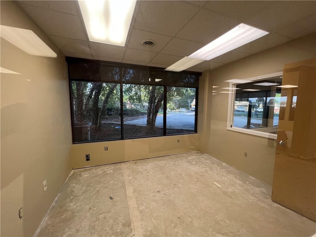 512 NW Mock Avenue — photo 13