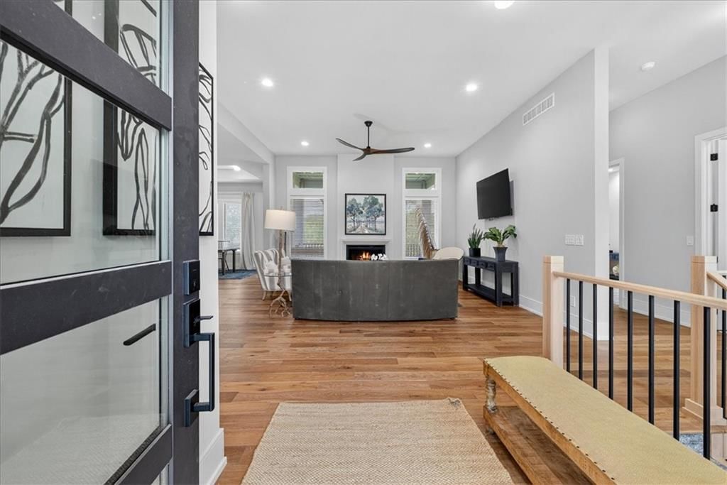 8170 Westlake Drive — photo 3
