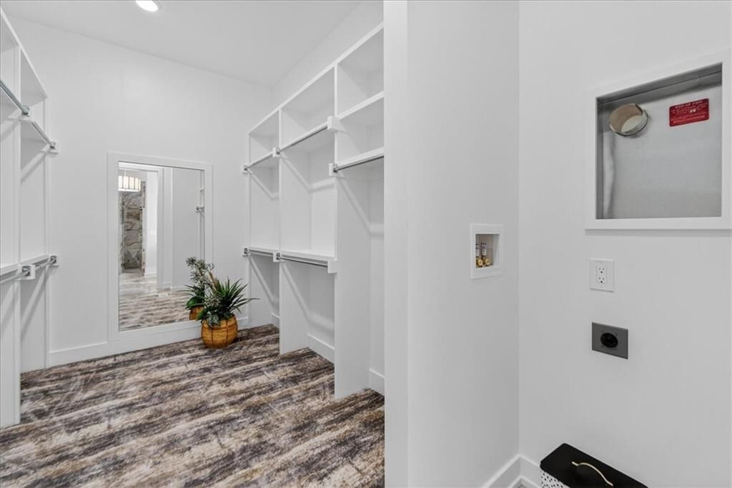 8170 Westlake Drive — photo 28