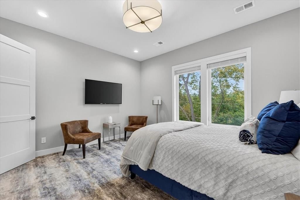 8170 Westlake Drive — photo 35