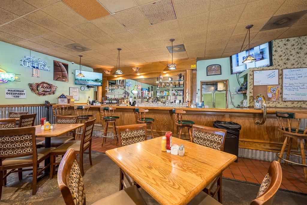 15540 State Avenue — photo 8