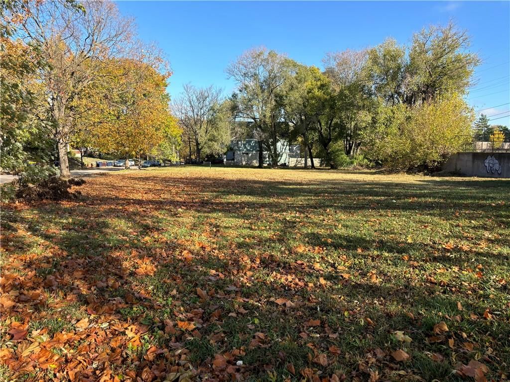 2833 Harrison Street — photo 11