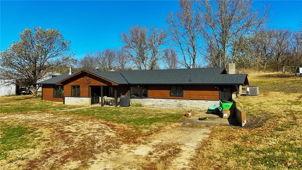 147 Osborne Road — photo 37