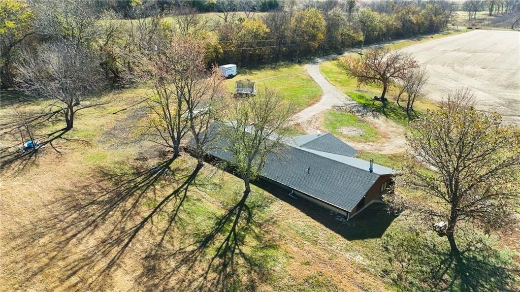 147 Osborne Road — photo 52