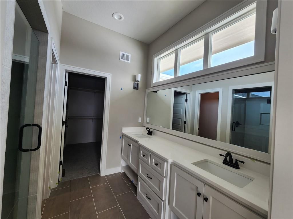 11128 S Violet Street — photo 14