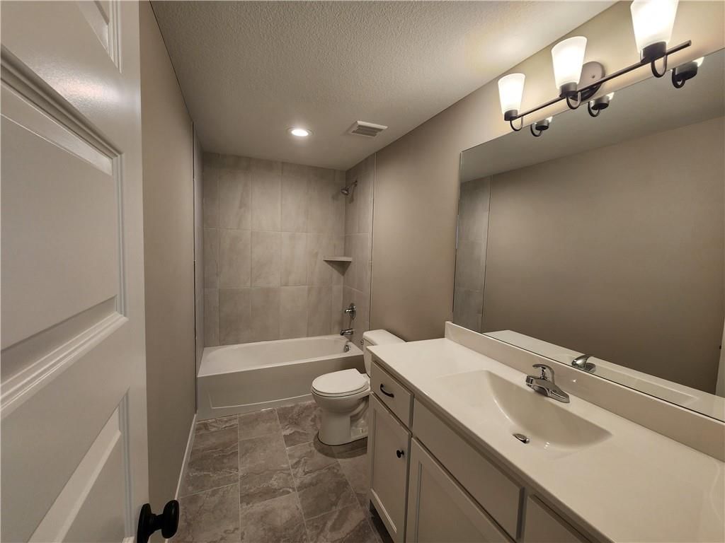 11128 S Violet Street — photo 23