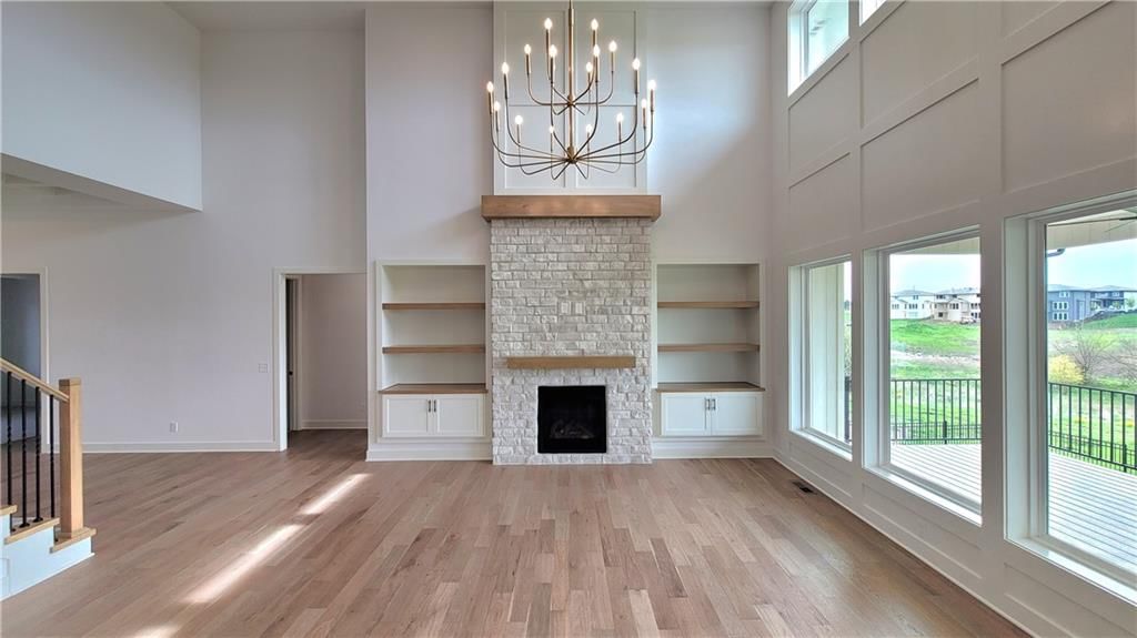 18225 Monrovia Street — photo 13