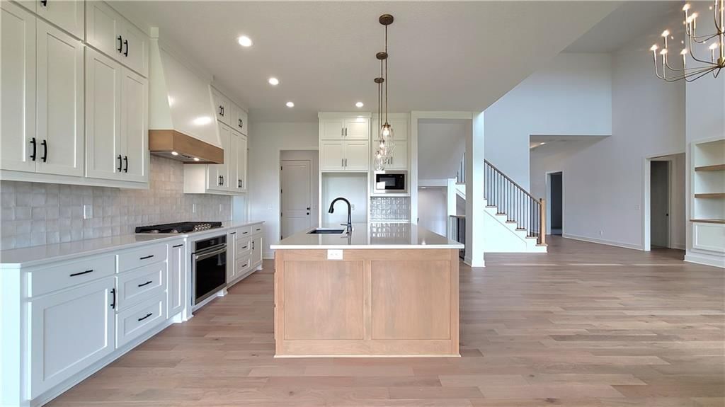 18225 Monrovia Street — photo 16