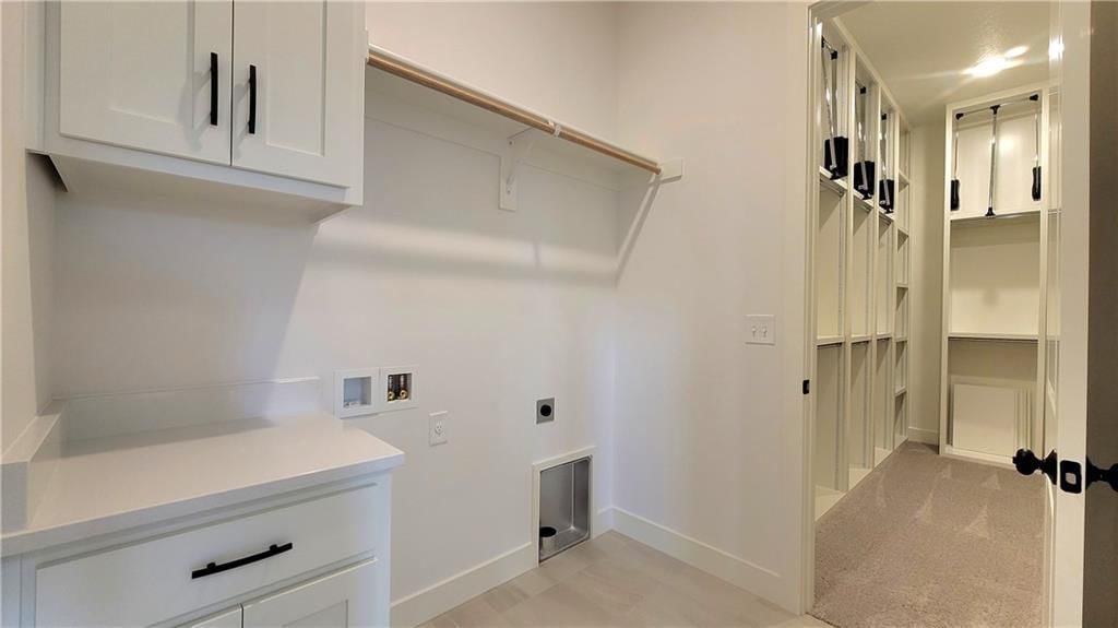 18225 Monrovia Street — photo 33