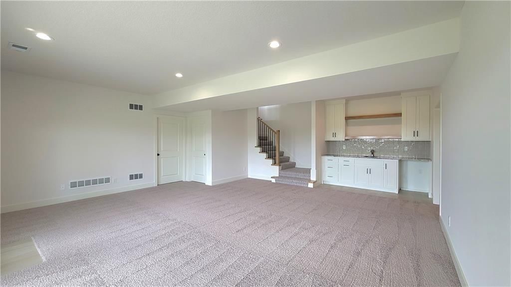 18225 Monrovia Street — photo 50