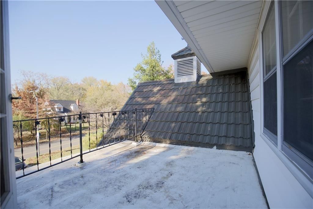 7543 Oak Street — photo 21