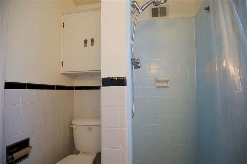 7543 Oak Street — photo 23