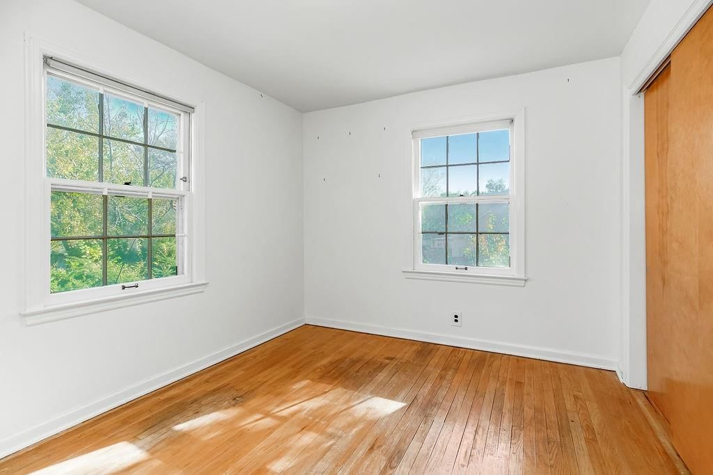 7543 Oak Street — photo 25