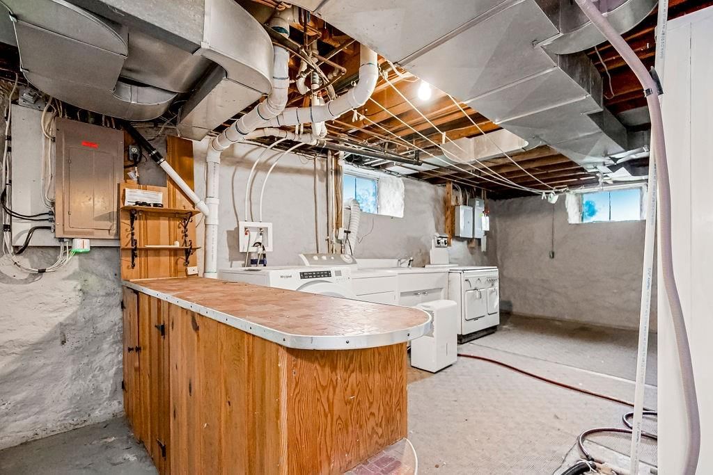 7543 Oak Street — photo 33