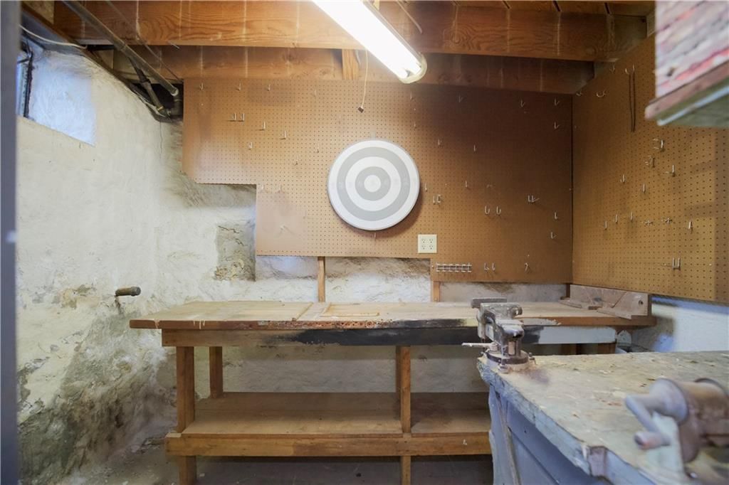 7543 Oak Street — photo 34