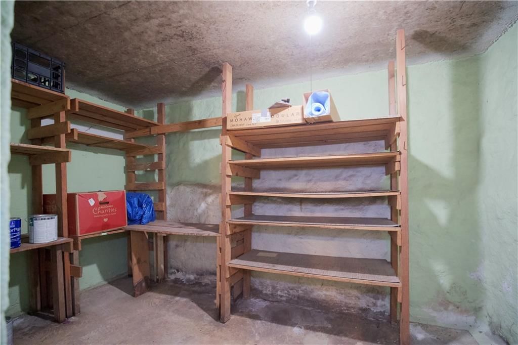 7543 Oak Street — photo 35