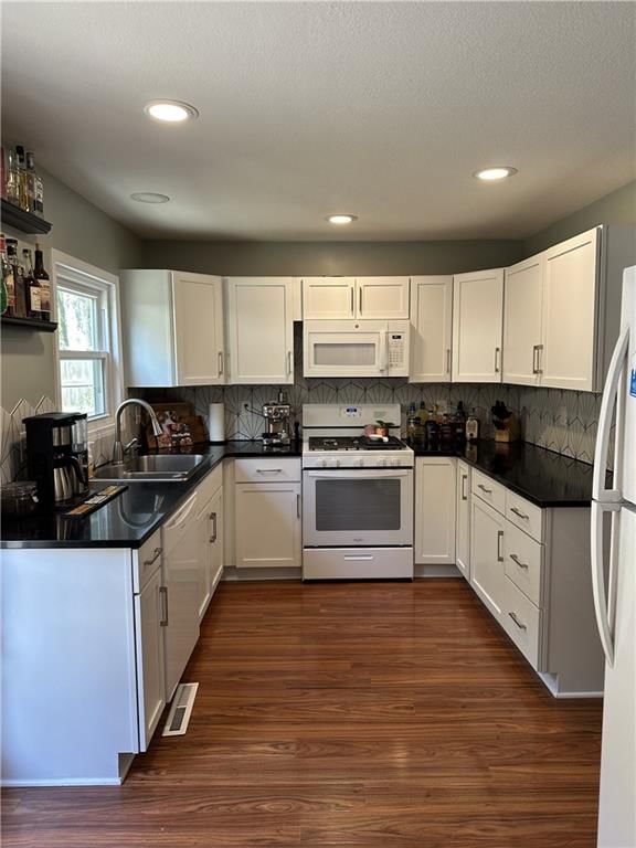 1406 N 61st Terrace — photo 9
