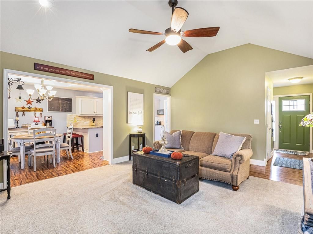 11214 N Ditman Avenue — photo 10