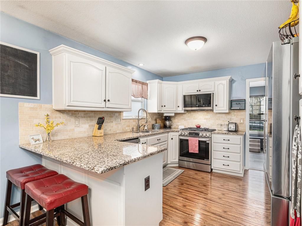 11214 N Ditman Avenue — photo 13