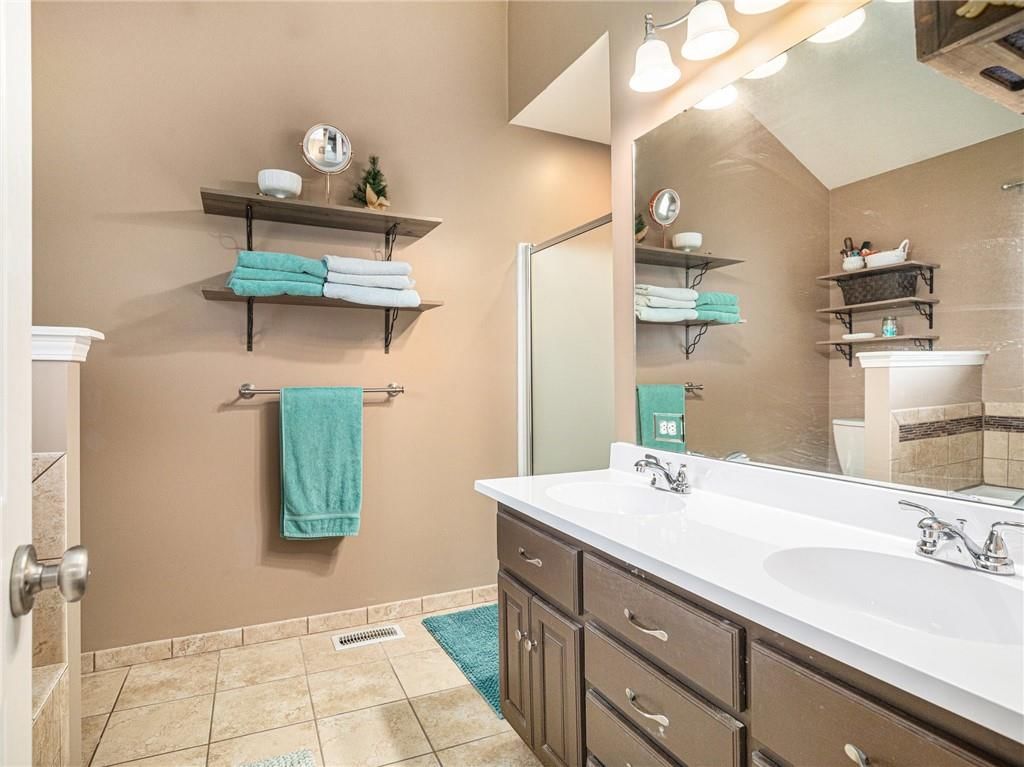 11214 N Ditman Avenue — photo 20