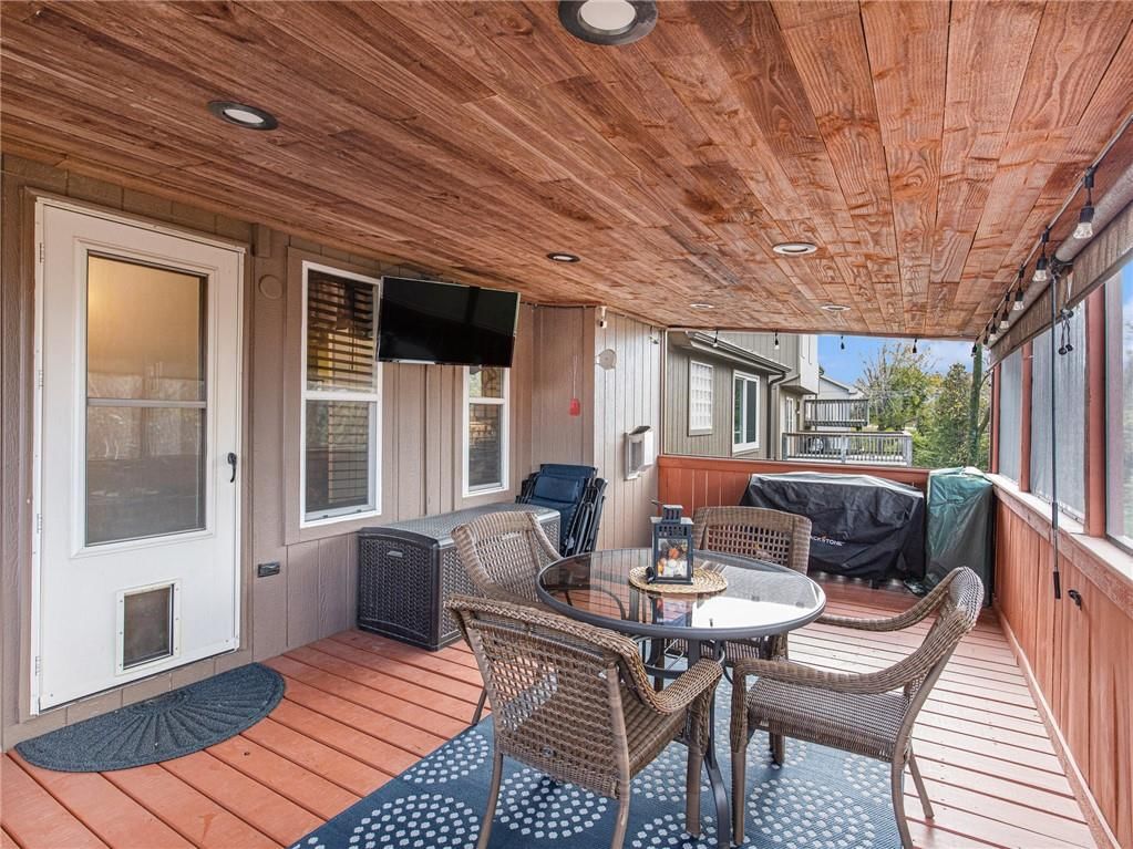 11214 N Ditman Avenue — photo 32