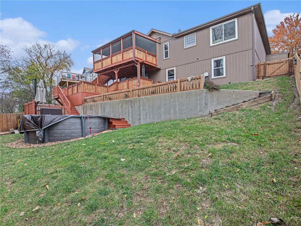11214 N Ditman Avenue — photo 37