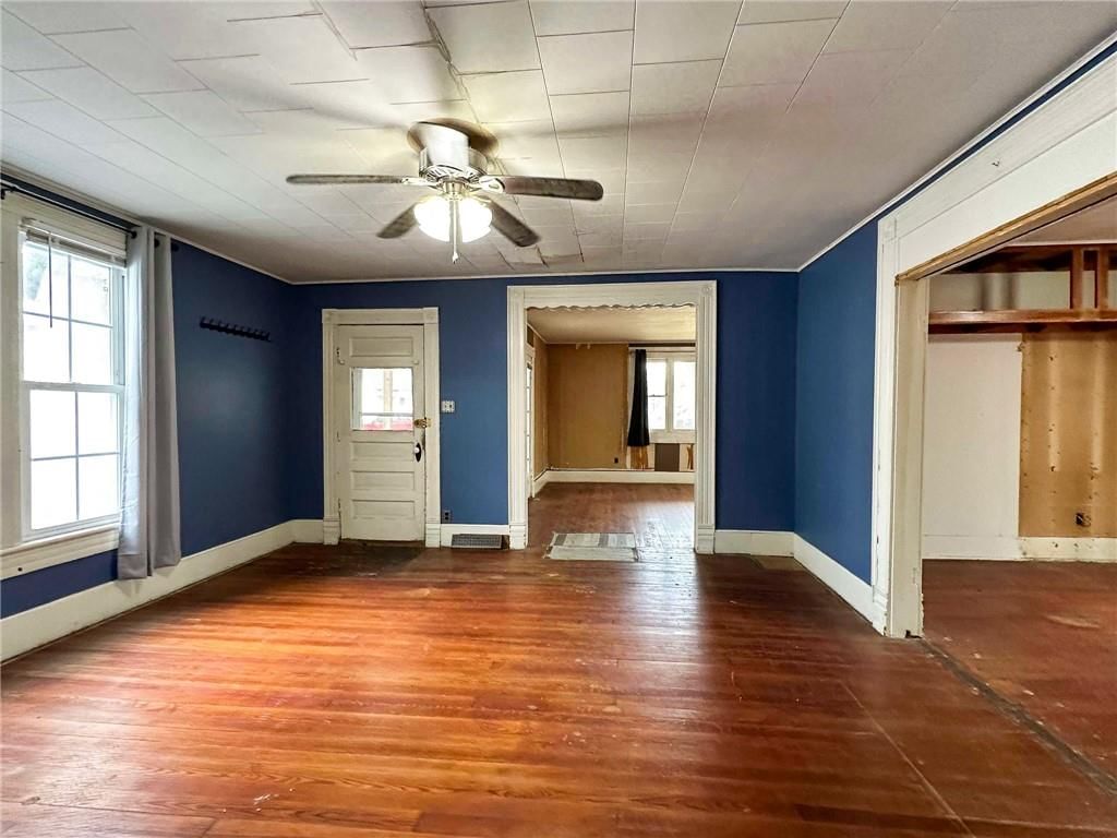 214 W Mulberry Street — photo 10