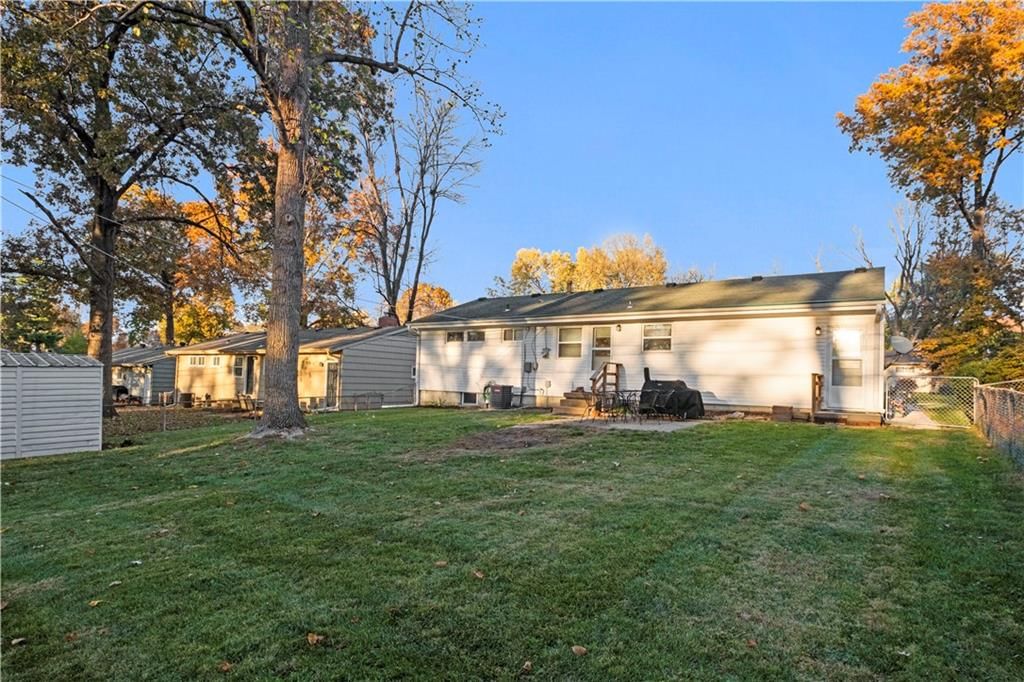 7140 Robinson Street — photo 24