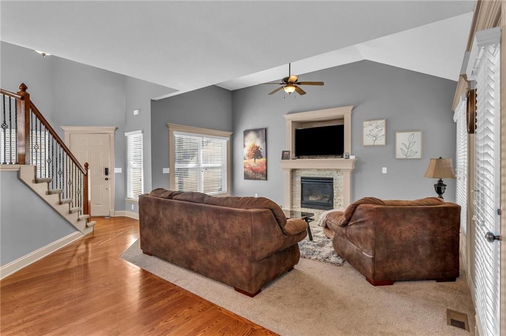 9532 N Adrian Place — photo 7