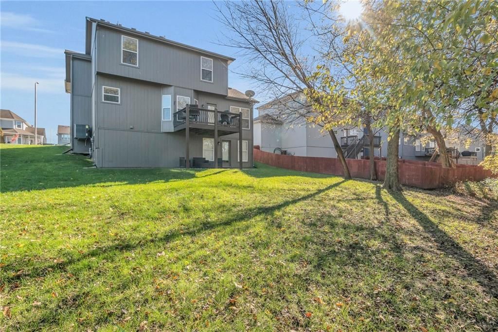 9532 N Adrian Place — photo 33