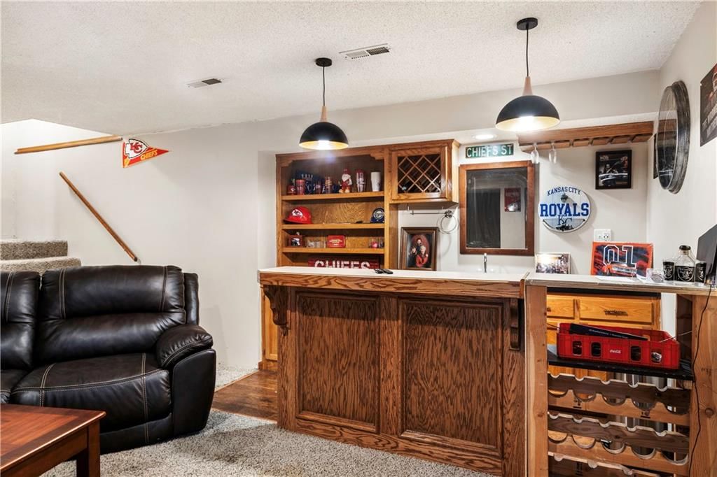 1120 NW Heatherwood Drive NW — photo 24