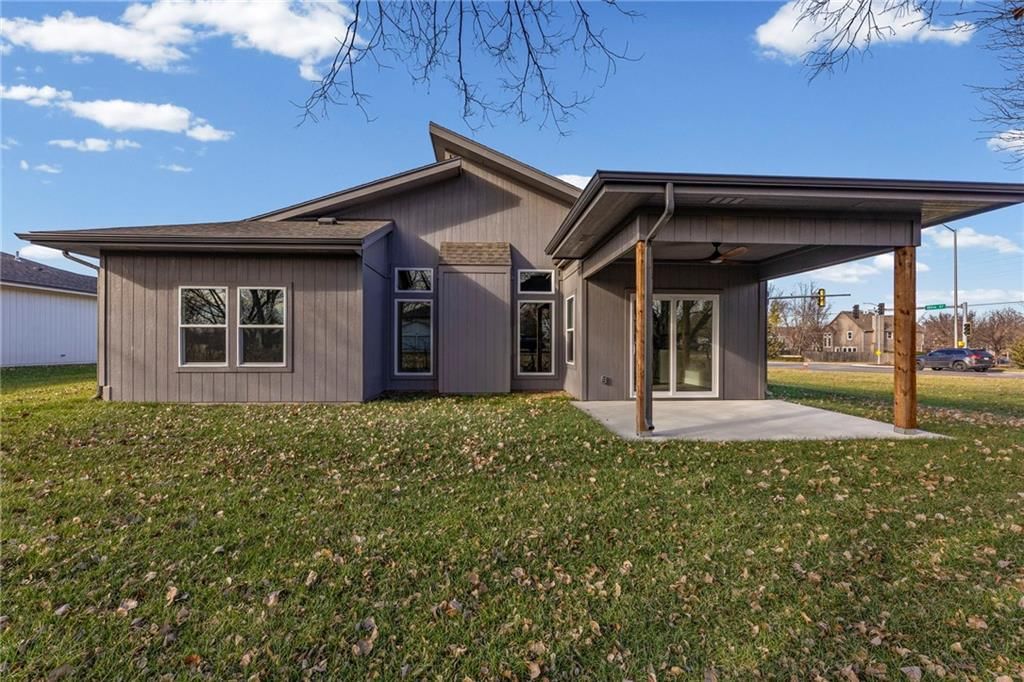 15903 S Lindenwood Drive — photo 32