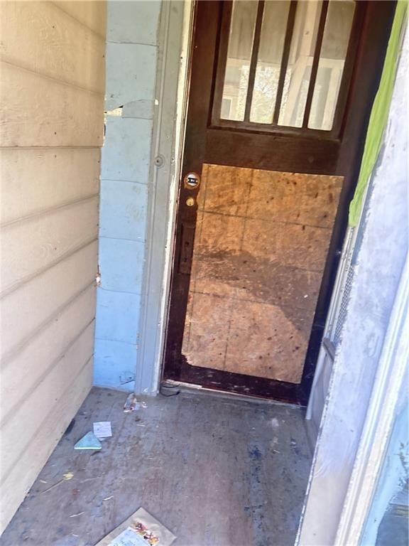 Photo 5 of 13 - 1830 S CRESCENT Avenue