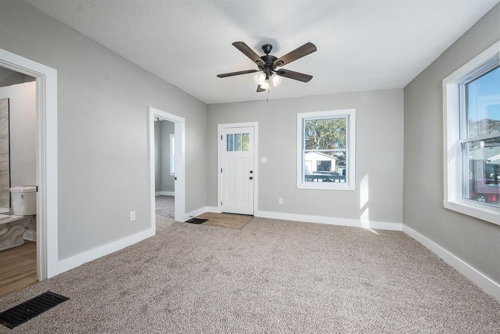 559 Middle Street — photo 7