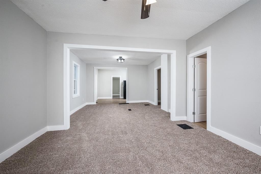 559 Middle Street — photo 8