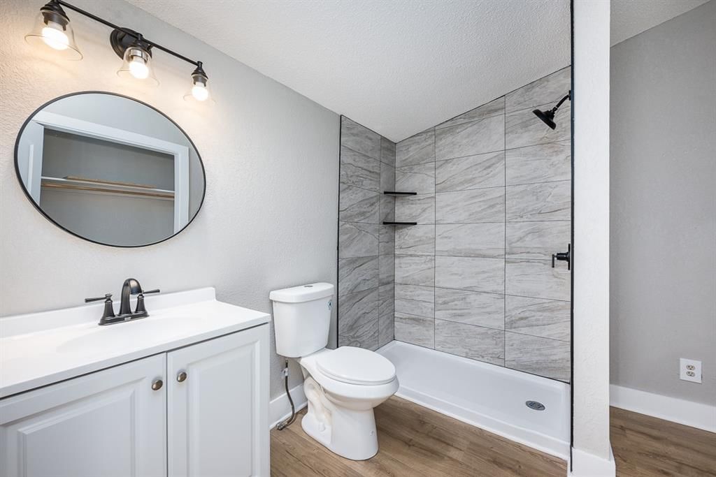 559 Middle Street — photo 11
