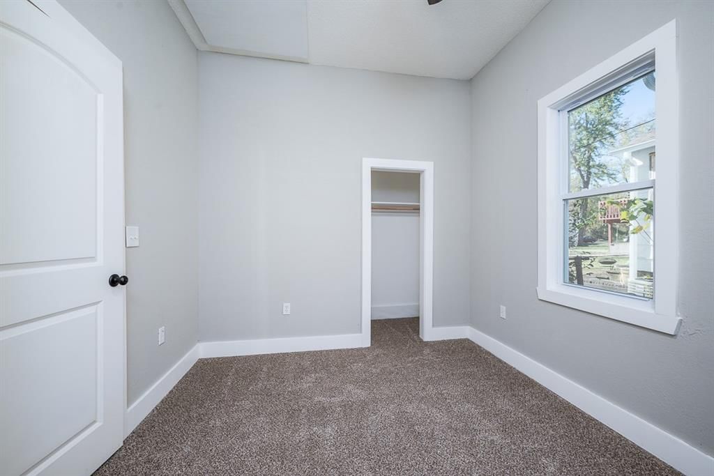 559 Middle Street — photo 12