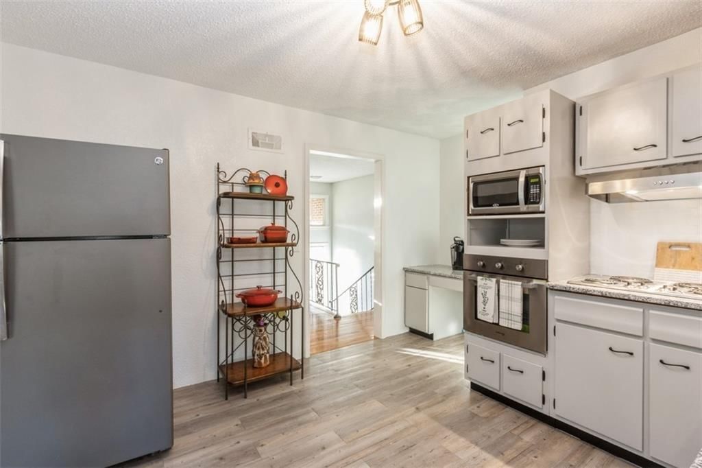 2919 N 74th Street — photo 11