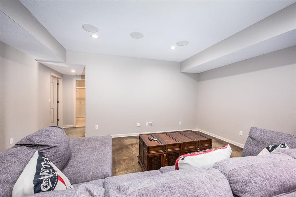 11210 N Richmond Court — photo 31