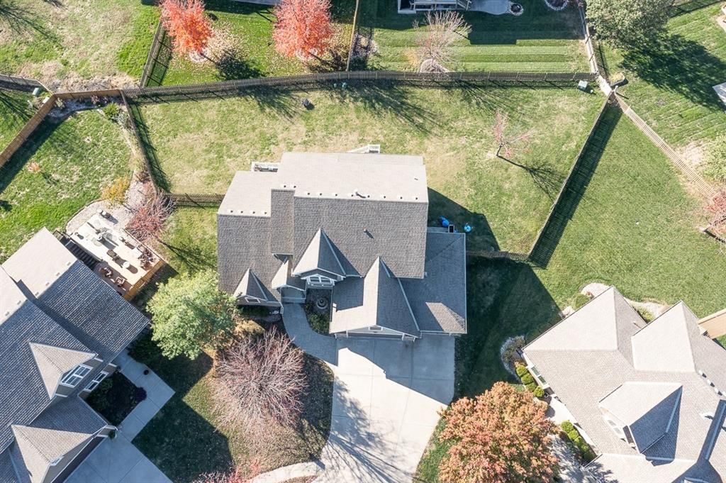 11210 N Richmond Court — photo 41