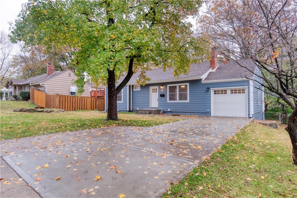 6107 W 58th Street — photo 30