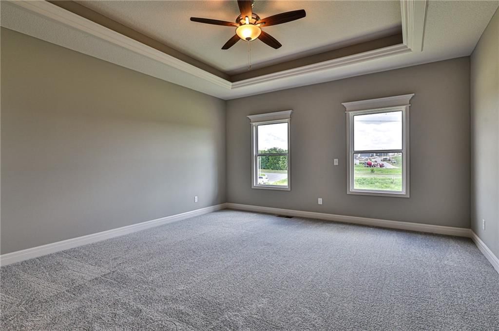 10220 N Winchester Avenue — photo 16