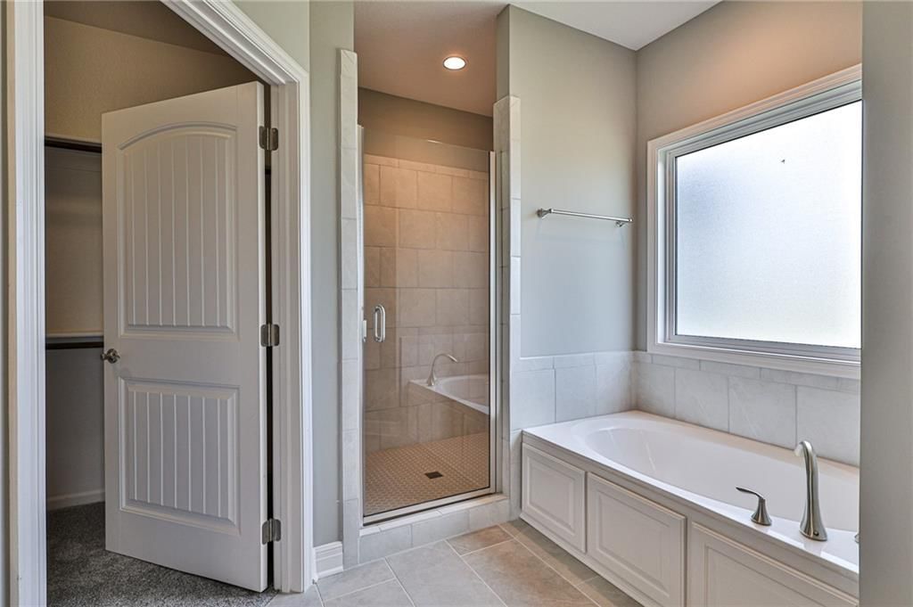 10220 N Winchester Avenue — photo 20